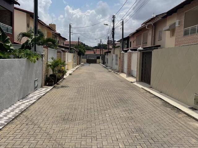 #6 - Casa em condomínio para Venda em Fortaleza - CE